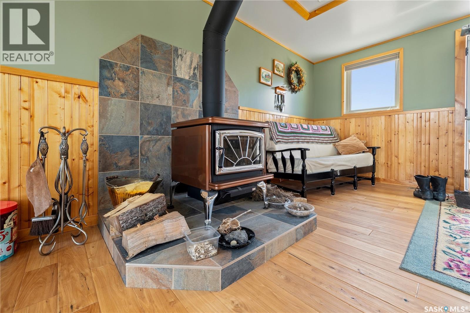 400 Lakeshore Drive, Wee Too Beach, SK