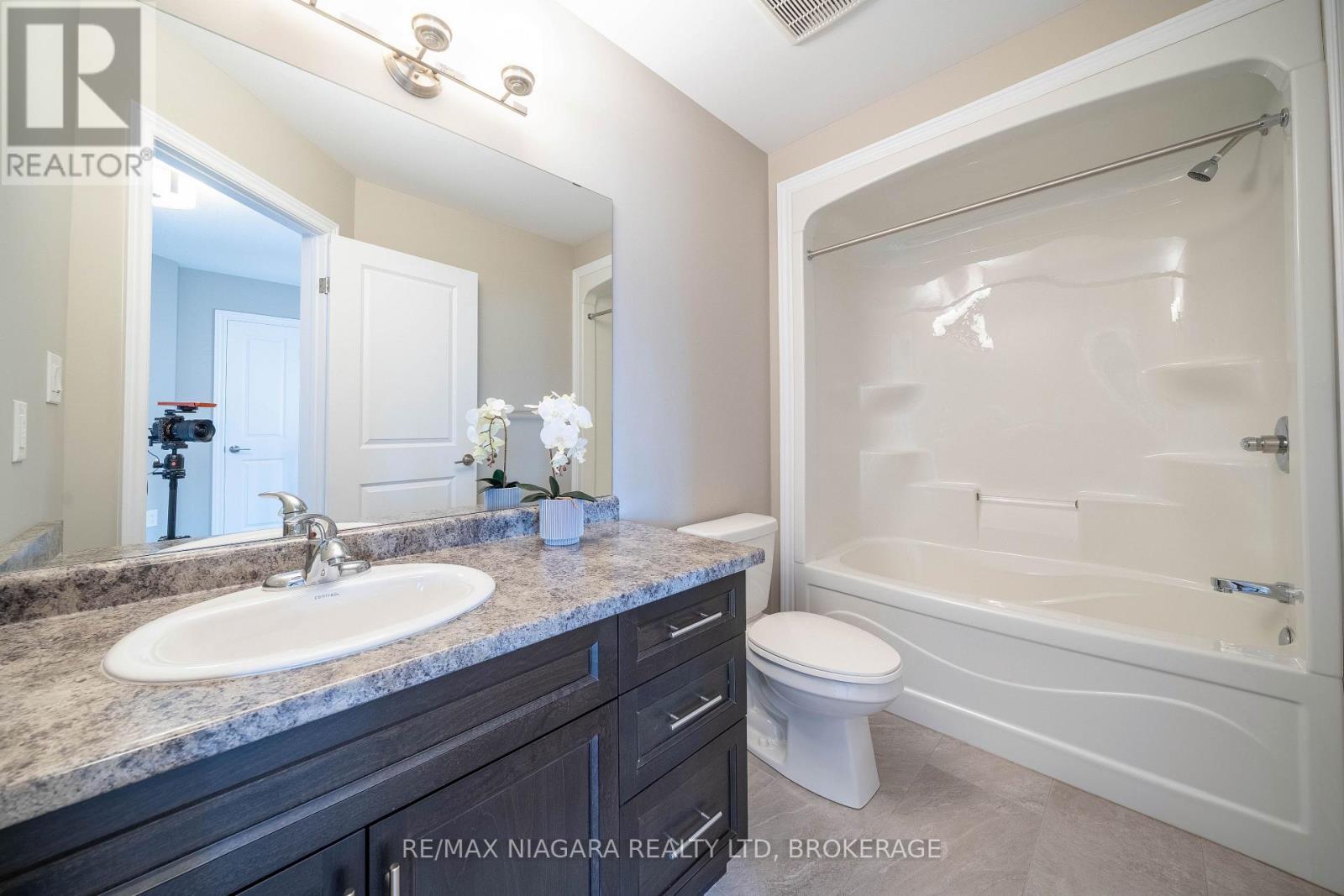 9385 Eagle Ridge Drive, Niagara Falls (Forestview), ON