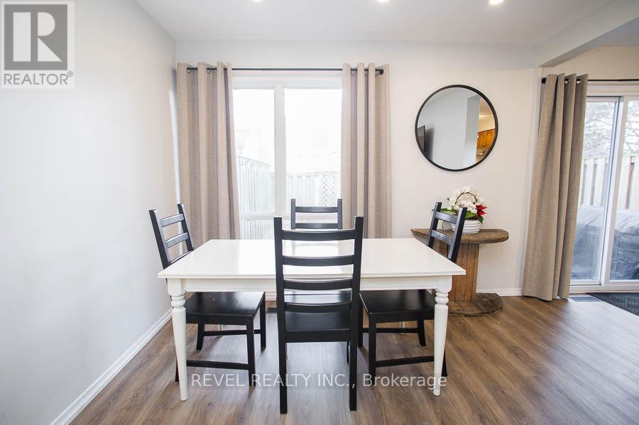 52 - 273 Elgin Street, Brantford, ON