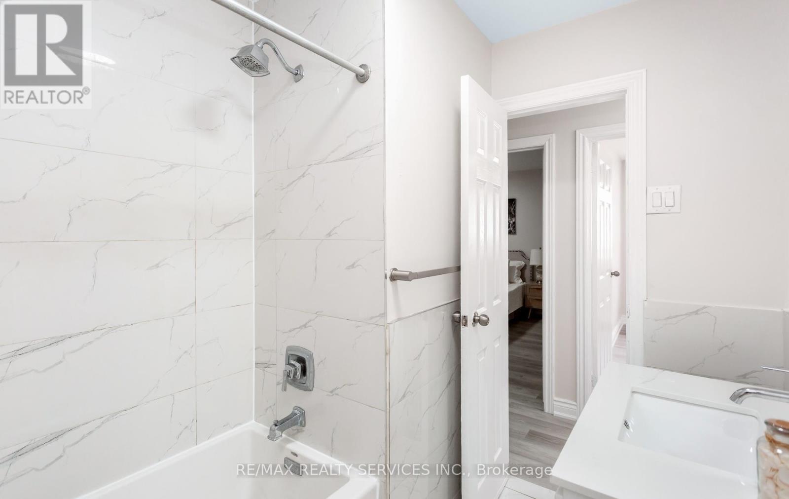 176 Samuelson Street, Cambridge, ON