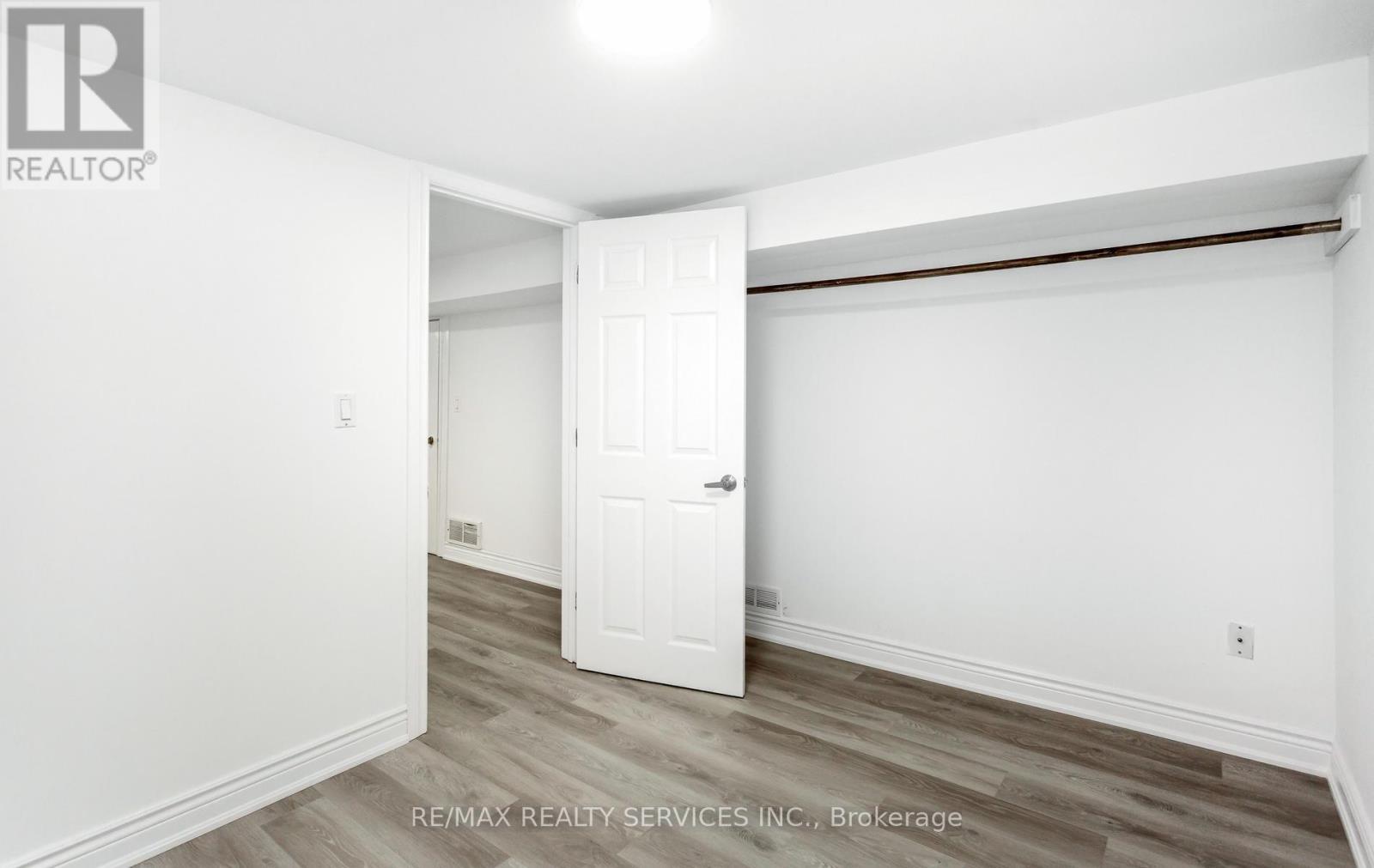 176 Samuelson Street, Cambridge, ON