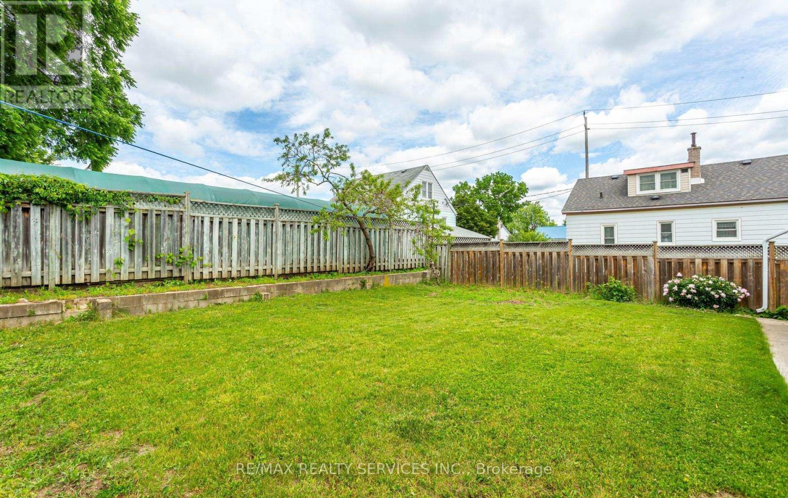 176 Samuelson Street, Cambridge, ON