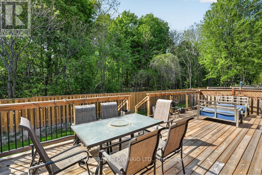 110 Greentrail Drive, Hamilton, ON
