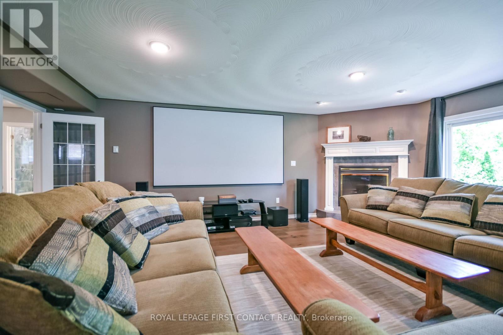 6 Nicklaus Drive, Barrie, ON