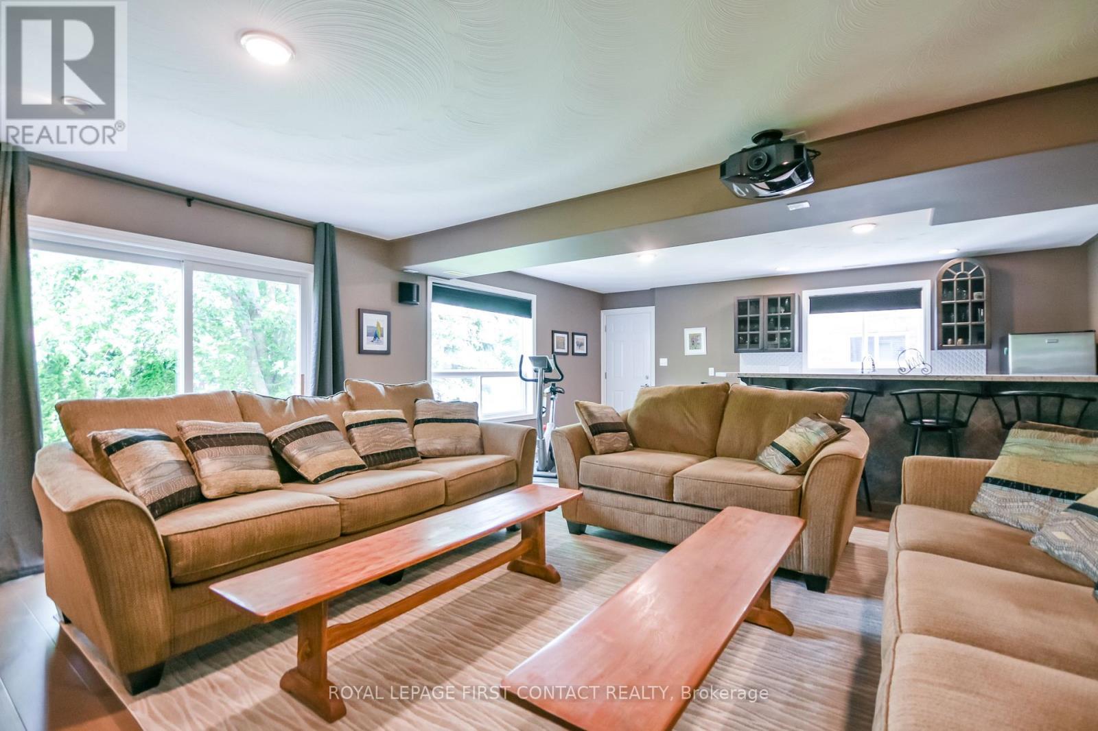 6 Nicklaus Drive, Barrie, ON