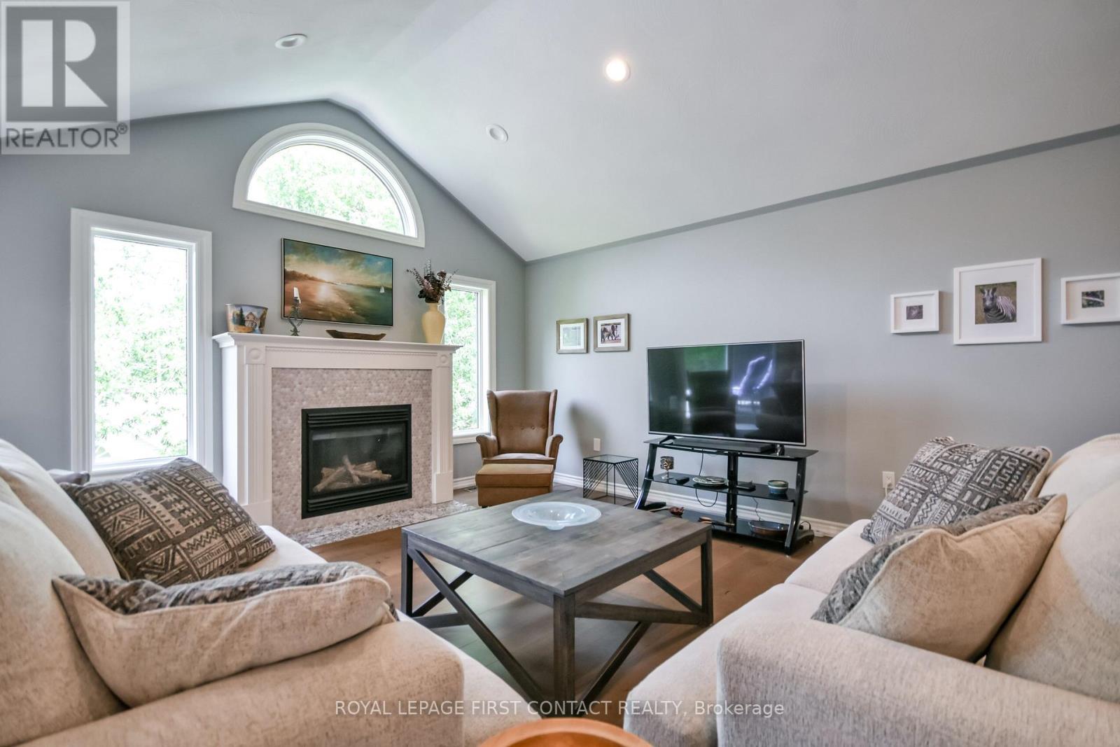 6 Nicklaus Drive, Barrie, ON