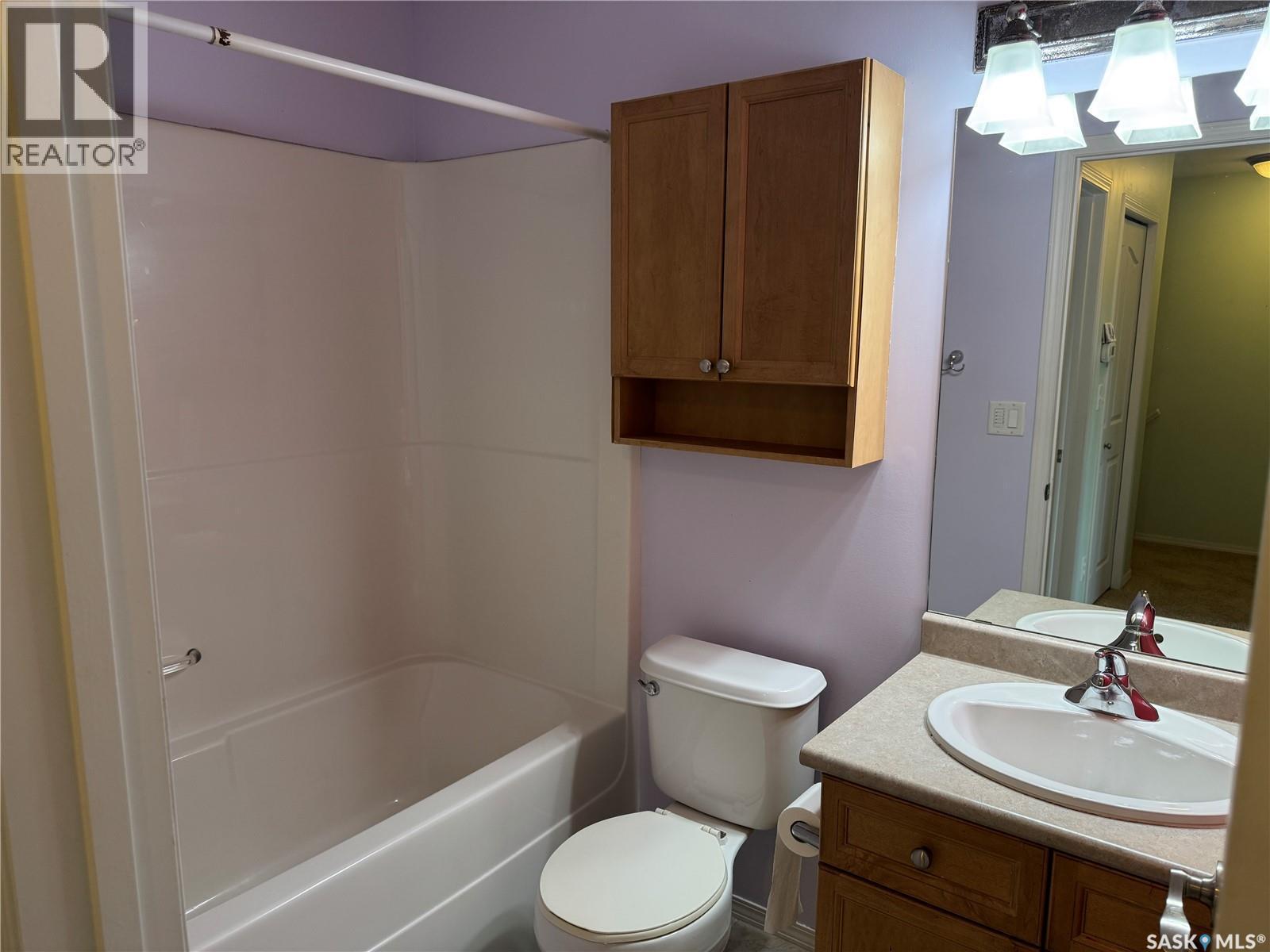 122 Keedwell Street, Saskatoon, SK