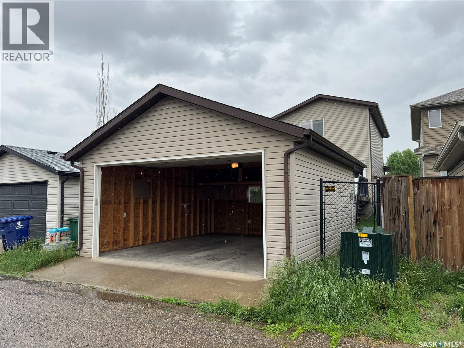 122 Keedwell Street, Saskatoon, SK
