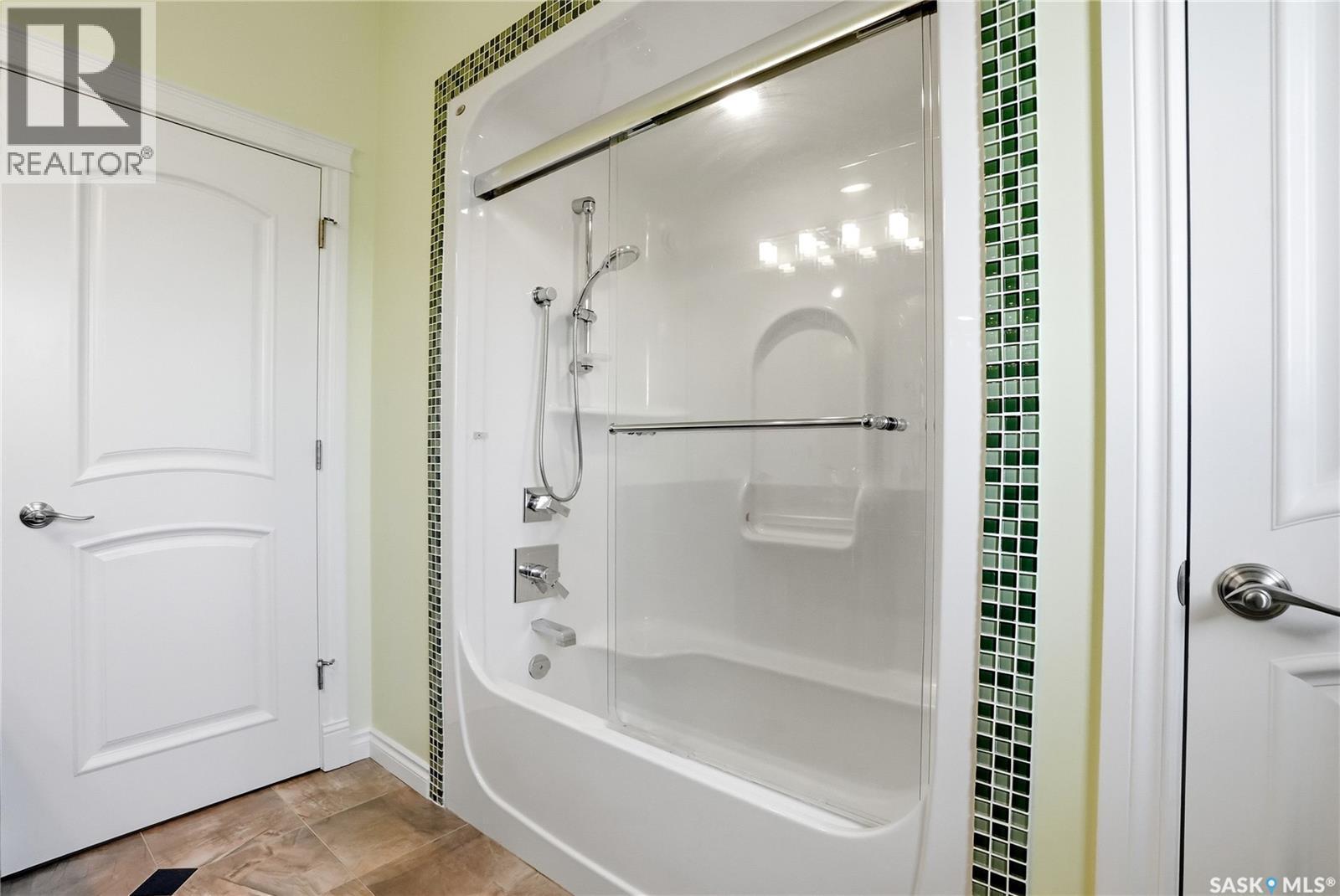 1607 Stensrud Road, Saskatoon, SK