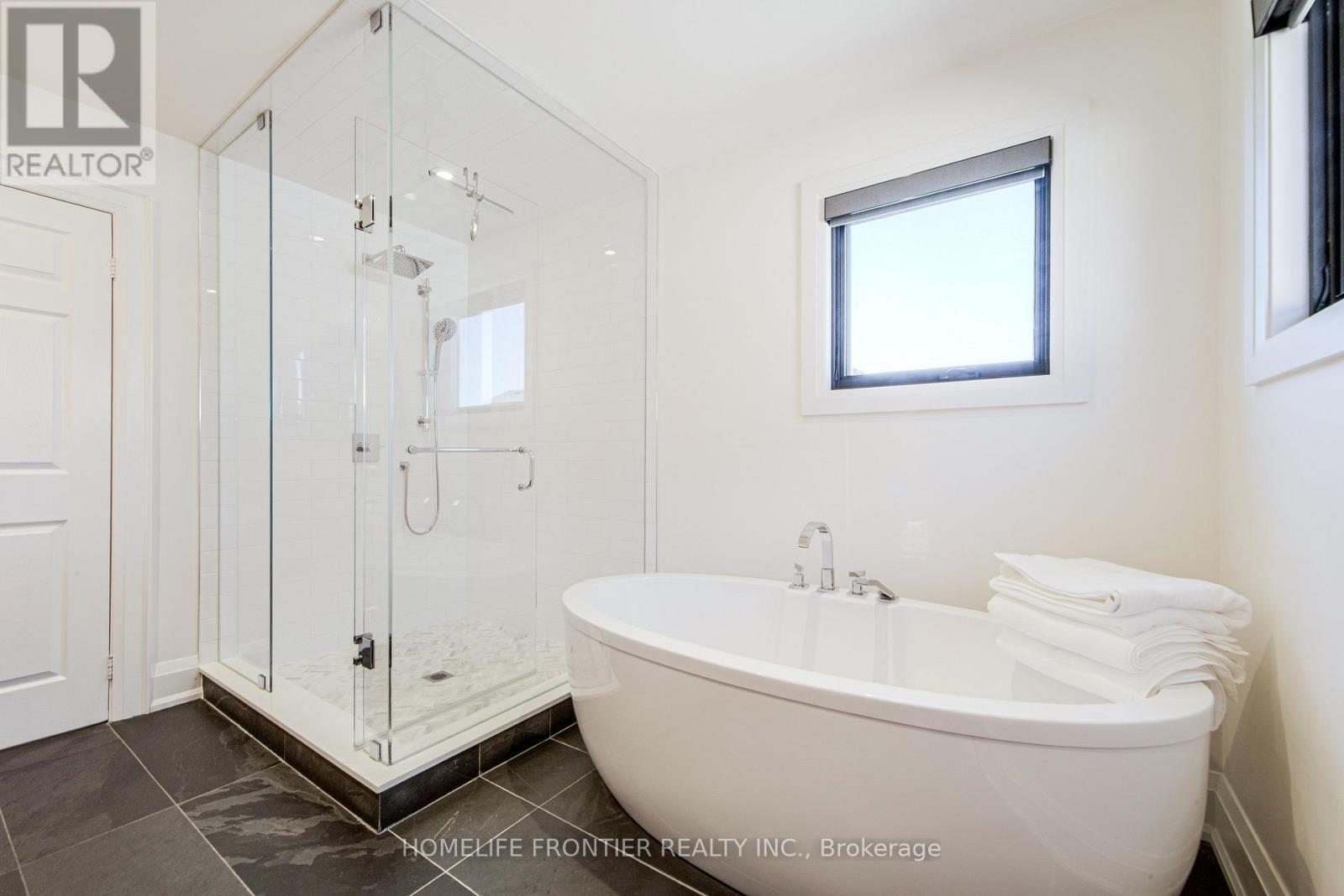 126 Forecastle Road, Vaughan, ON