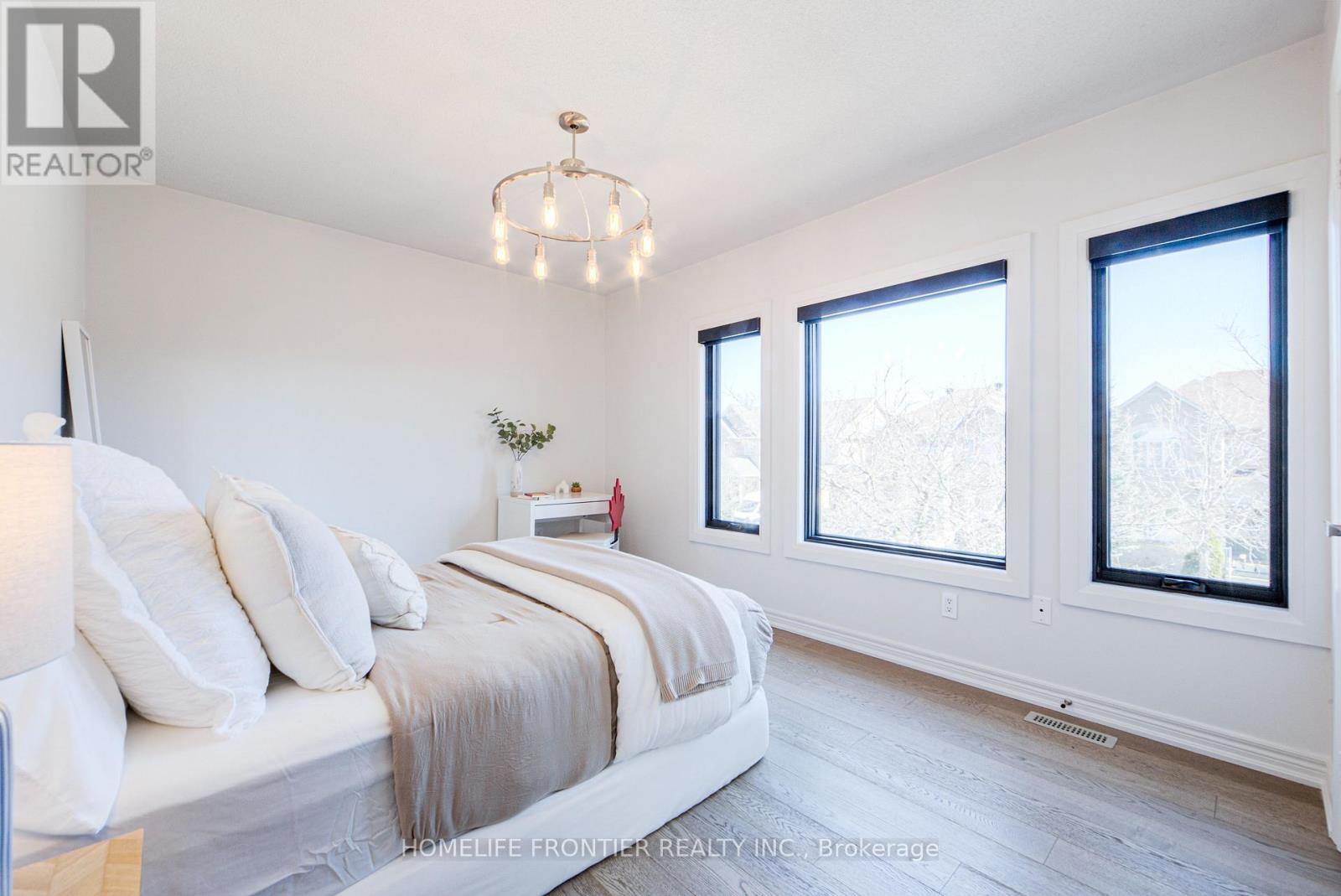 126 Forecastle Road, Vaughan, ON