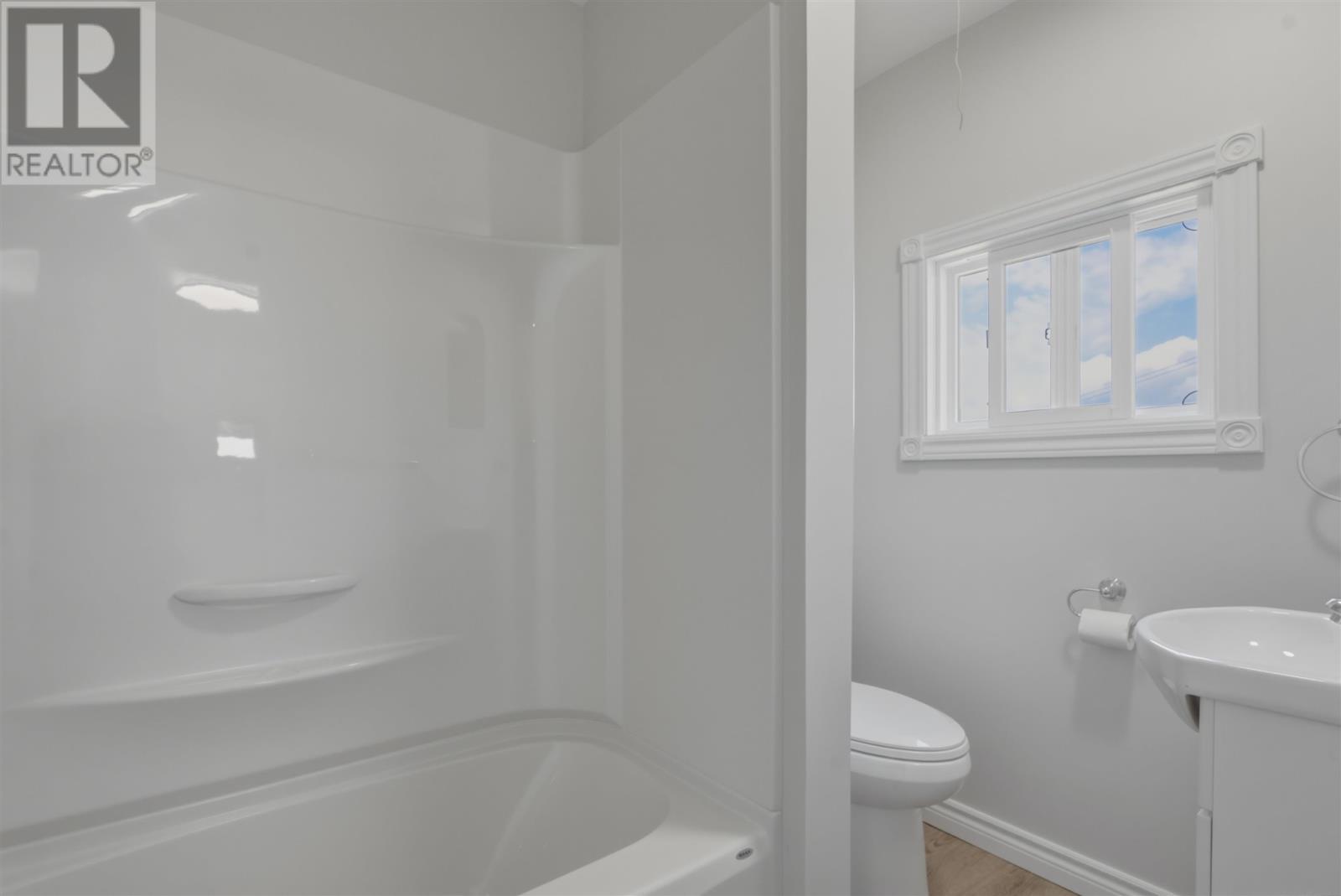 252 Youngfox Rd, Blind River, ON