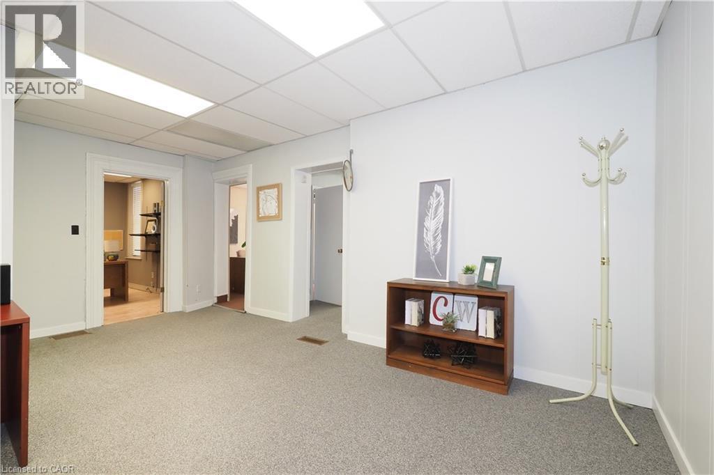 731 King Street E, Cambridge, ON