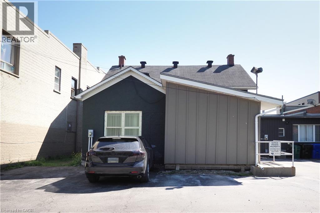 731 King Street E, Cambridge, ON