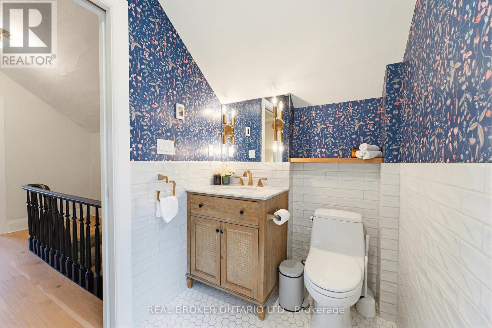 440 Duke Street W, Kitchener, ON