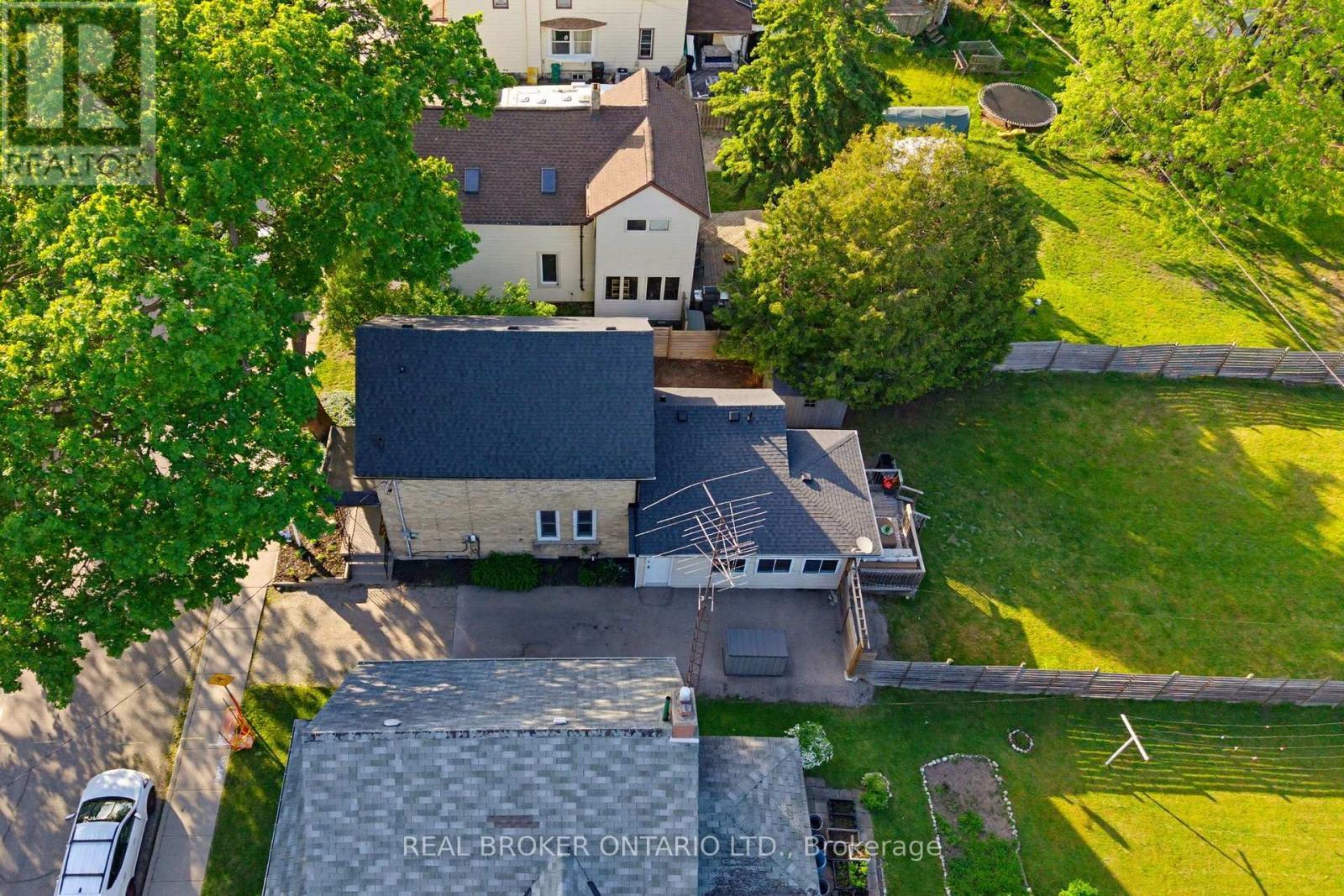 440 Duke Street W, Kitchener, ON