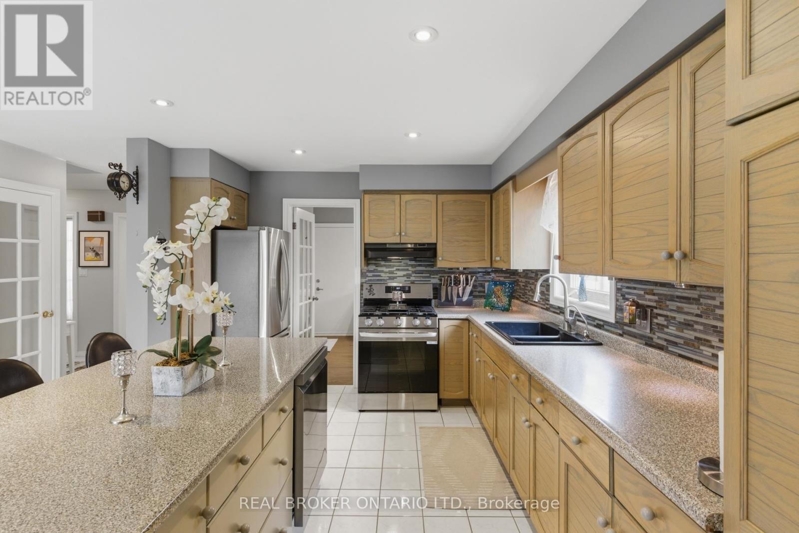 107 Rose Bridge Crescent, Cambridge, ON