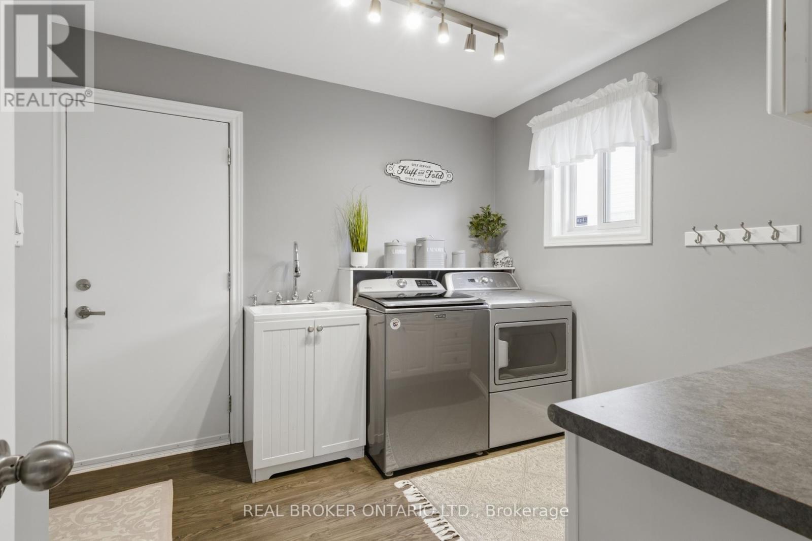 107 Rose Bridge Crescent, Cambridge, ON