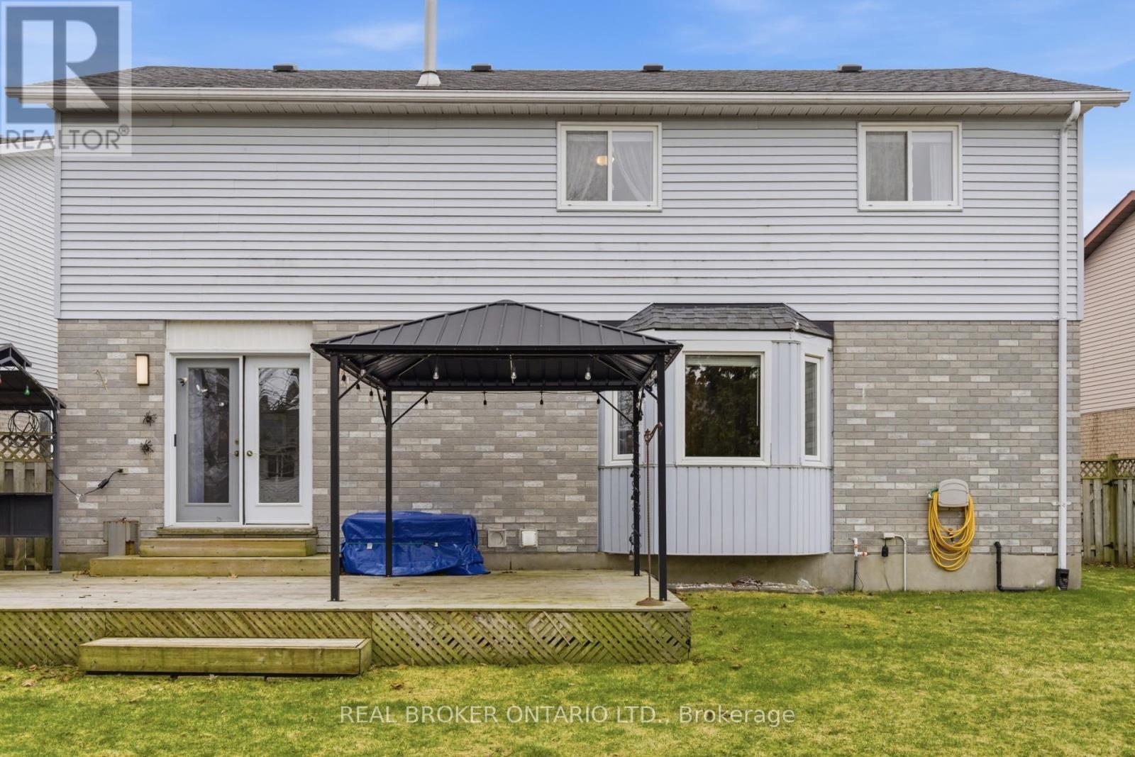 107 Rose Bridge Crescent, Cambridge, ON