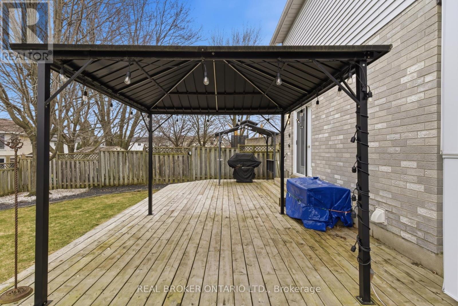 107 Rose Bridge Crescent, Cambridge, ON