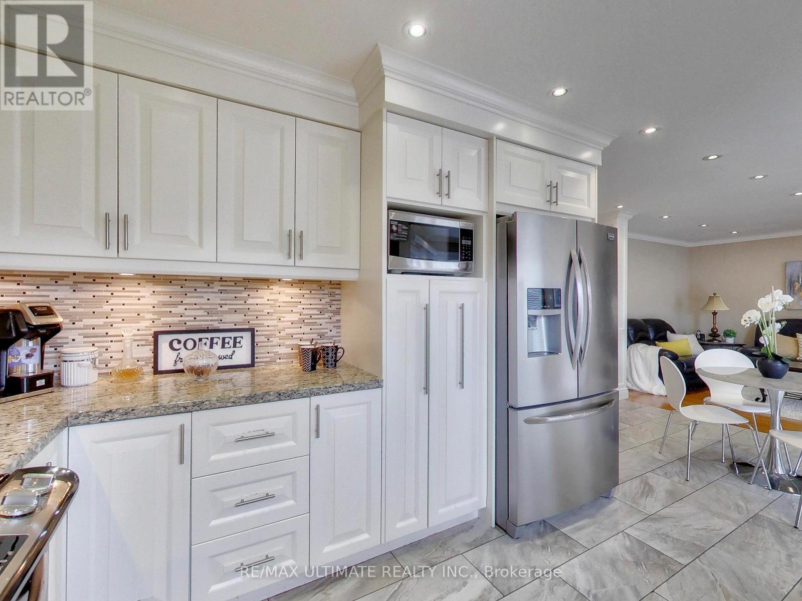 135 Glenn Hawthorne Boulevard, Mississauga, ON