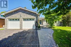 42 HAMILTON HALL DRIVE Markham, ON L3P 3L6