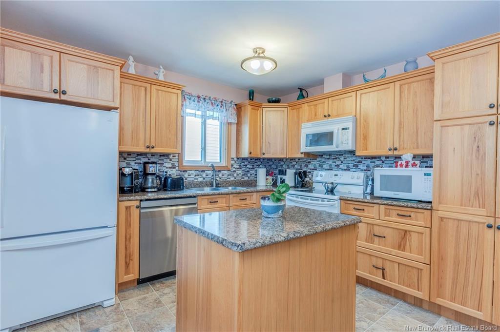 237 Ocean Dr, Saint John, NB