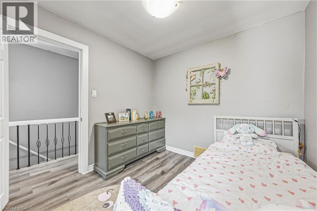 Bedroom - 47 Fraser Avenue, Hamilton, ON