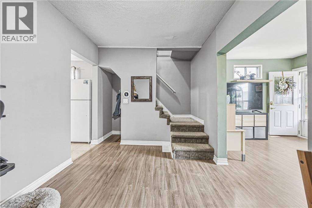 47 Fraser Avenue, Hamilton, ON