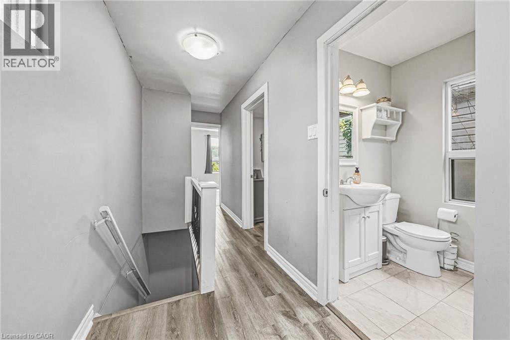 47 Fraser Avenue, Hamilton, ON