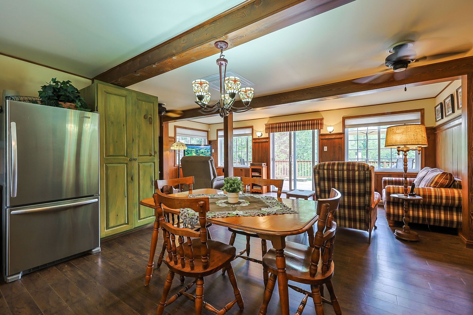Salle à manger - 24 - 26 Ch. Des Écureuils, Ripon, QC