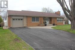 1072 ONTARIO STREET Cobourg, ON K9A 3C7