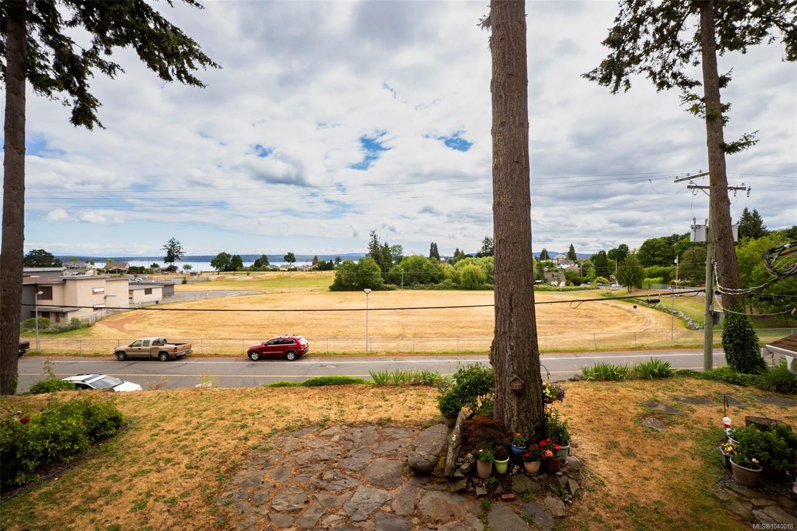 #204-9916 Daniel St, Chemainus, BC