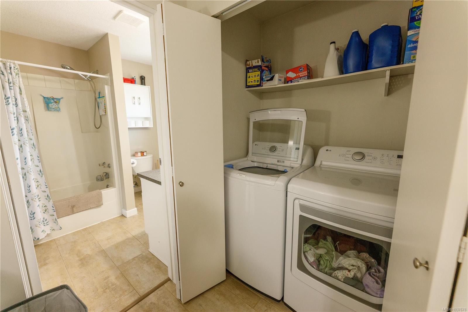 #203-1908 Bowen Rd, Nanaimo, BC