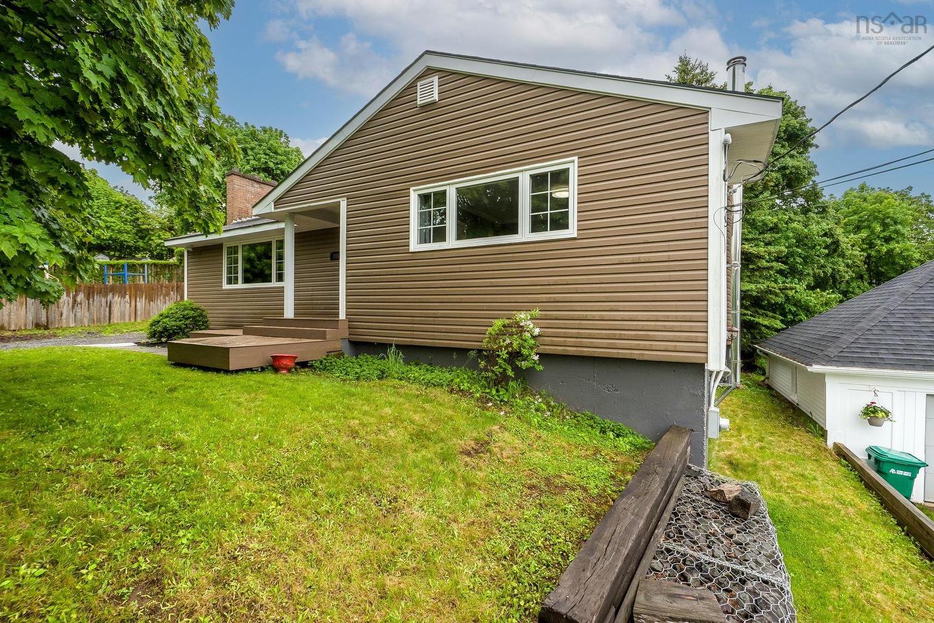 305 Fraser Street, New Glasgow, NS