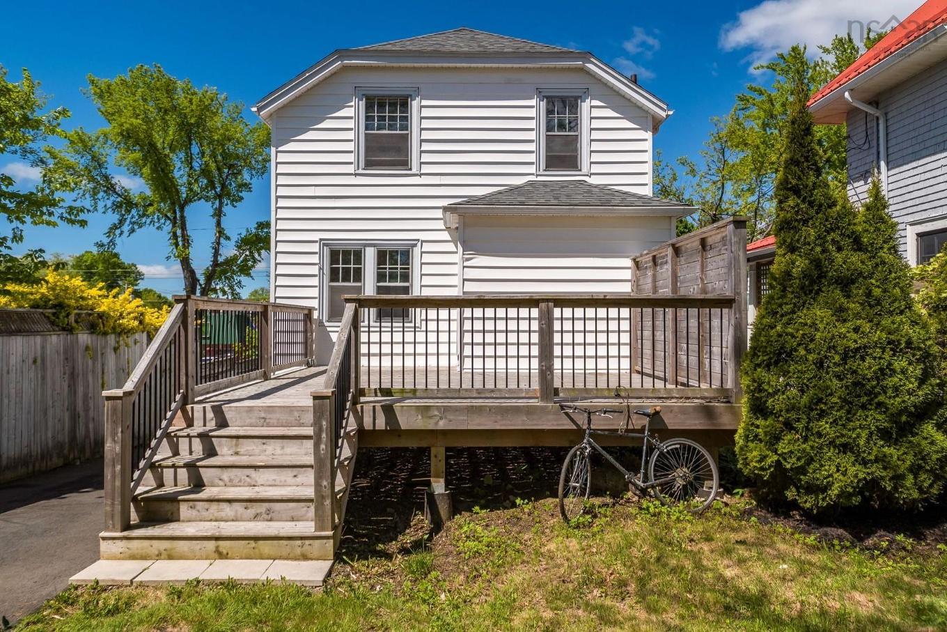 2031 Beech Street, Halifax, NS