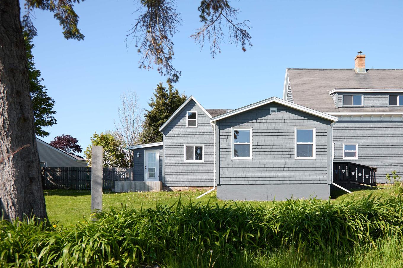 11 Hebrew Avenue, Souris, PE