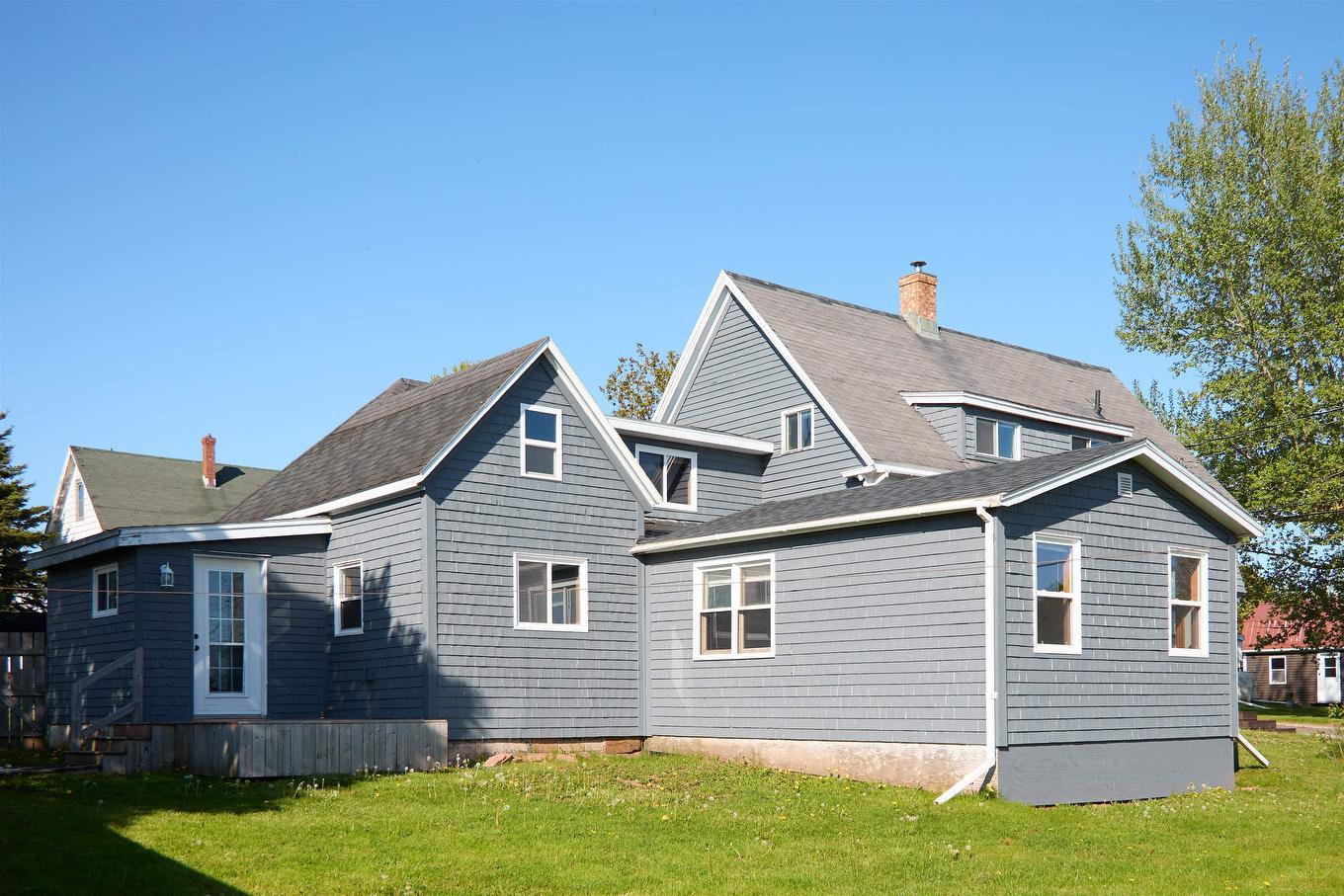 11 Hebrew Avenue, Souris, PE