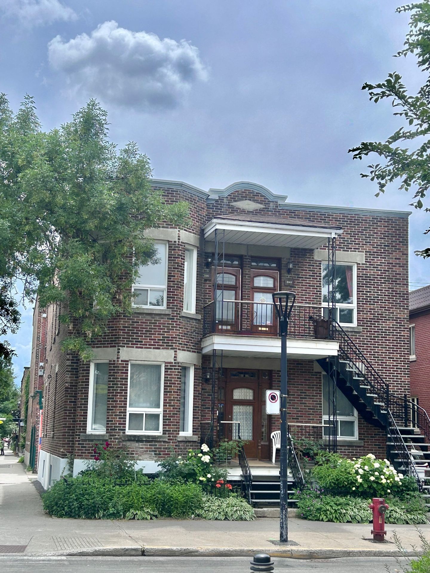 Front of Structure - 8502 Rue Drolet, Montréal (Villeray/Saint-Michel/Parc-Extension), QC - Outdoor With Facade