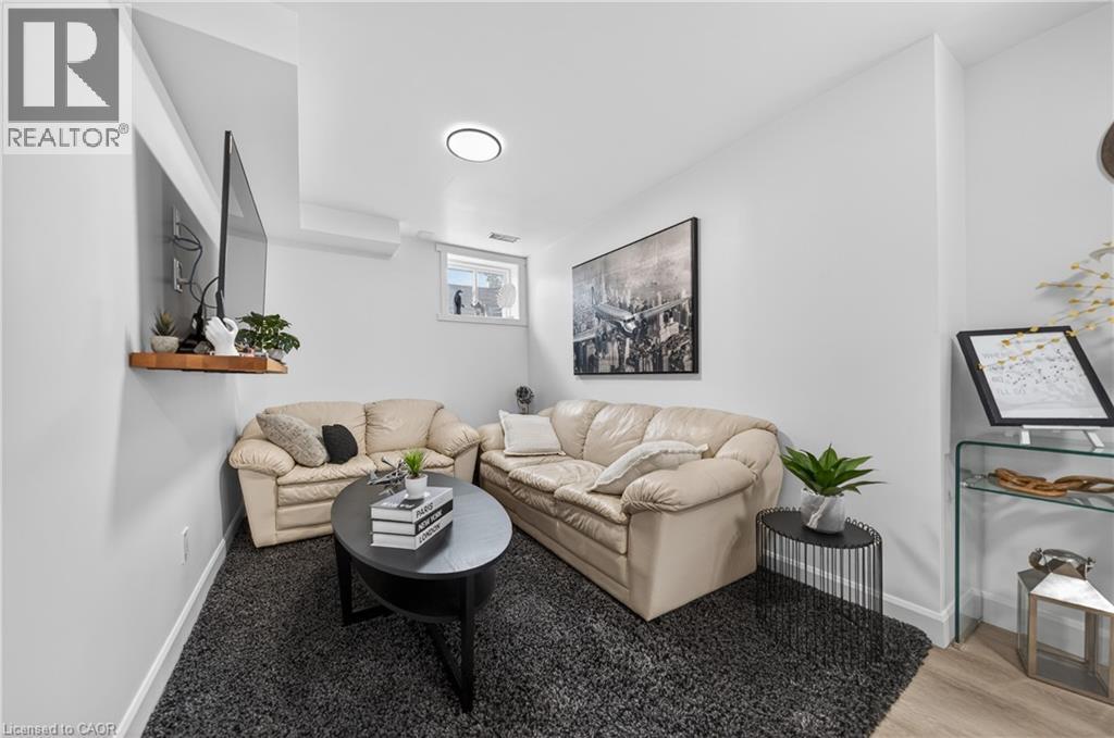 31 Compass Trail, Cambridge, ON