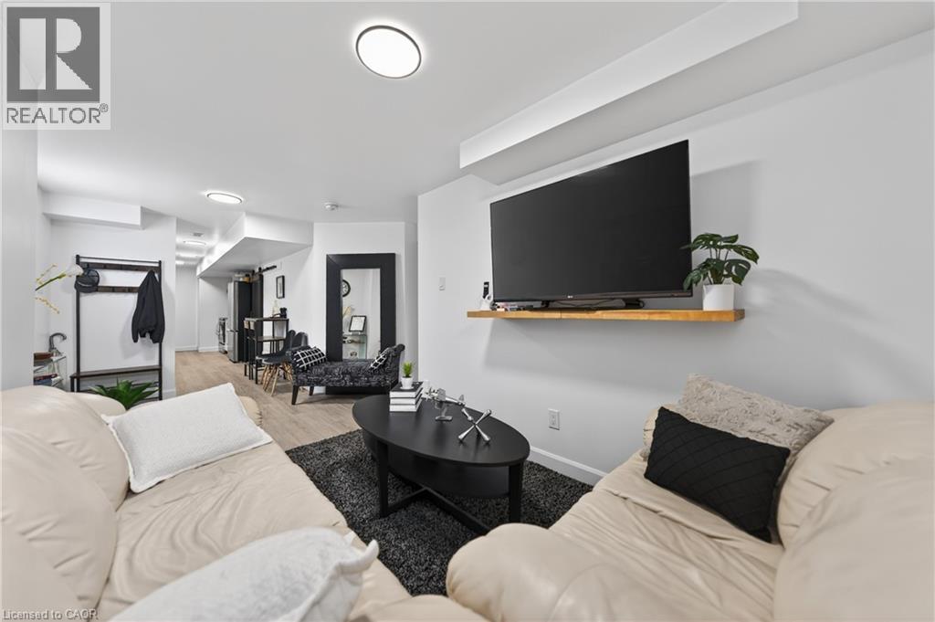 31 Compass Trail, Cambridge, ON