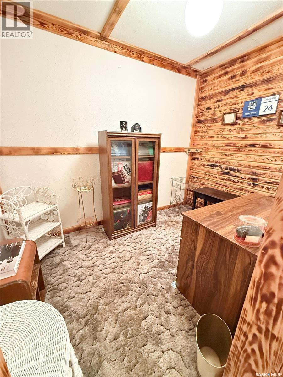 722 Washington Drive, Weyburn, SK