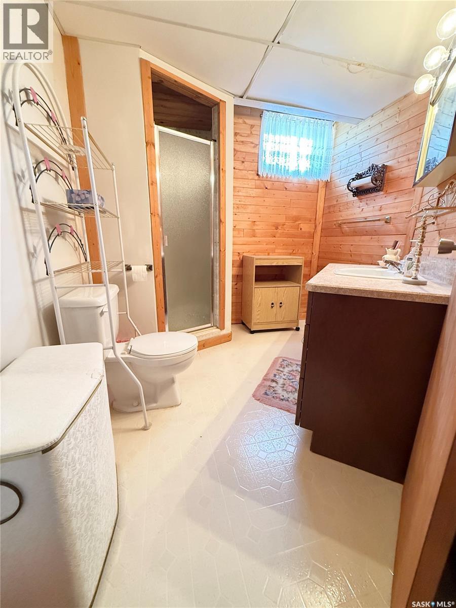 722 Washington Drive, Weyburn, SK