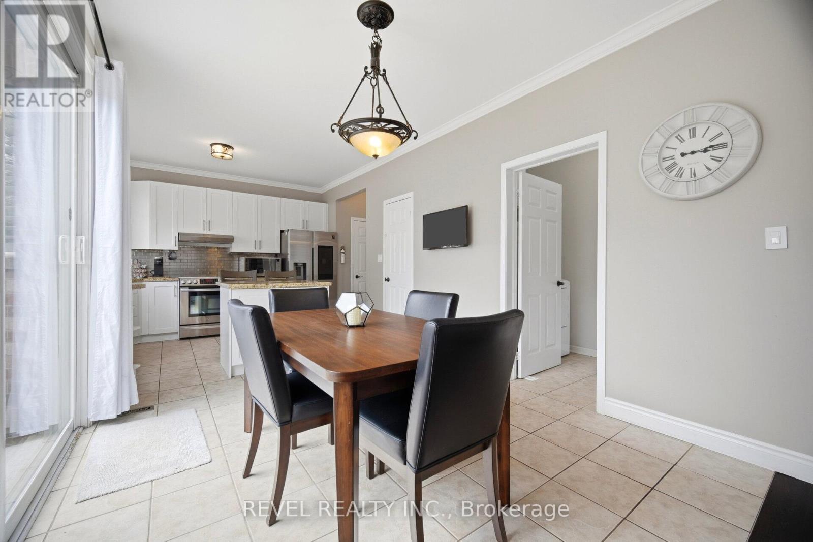 835 Chambers Place, Milton, ON