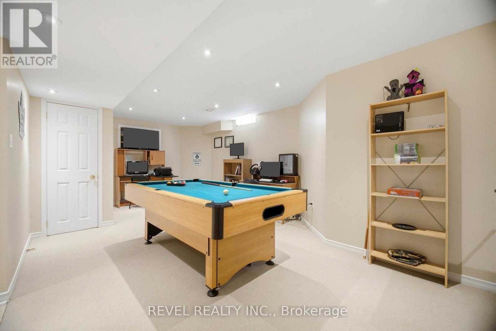 835 Chambers Place, Milton, ON