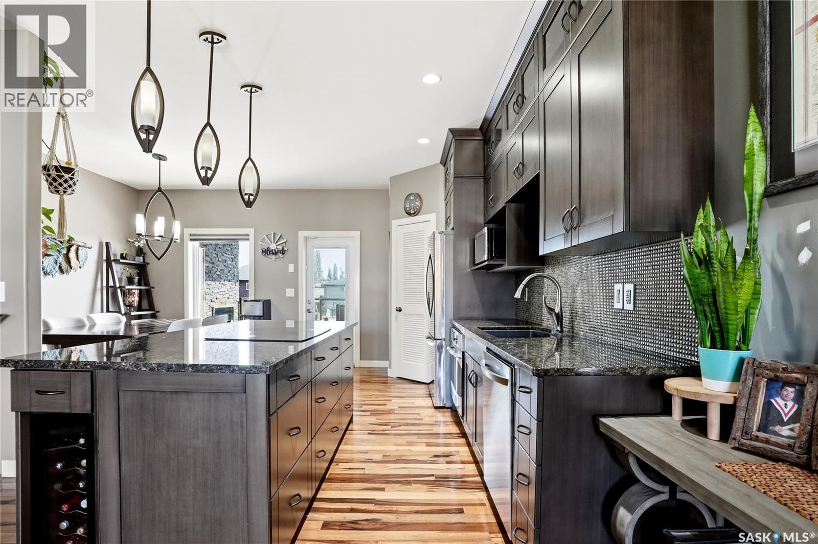 238 Greenfield Crescent, Saskatoon, SK
