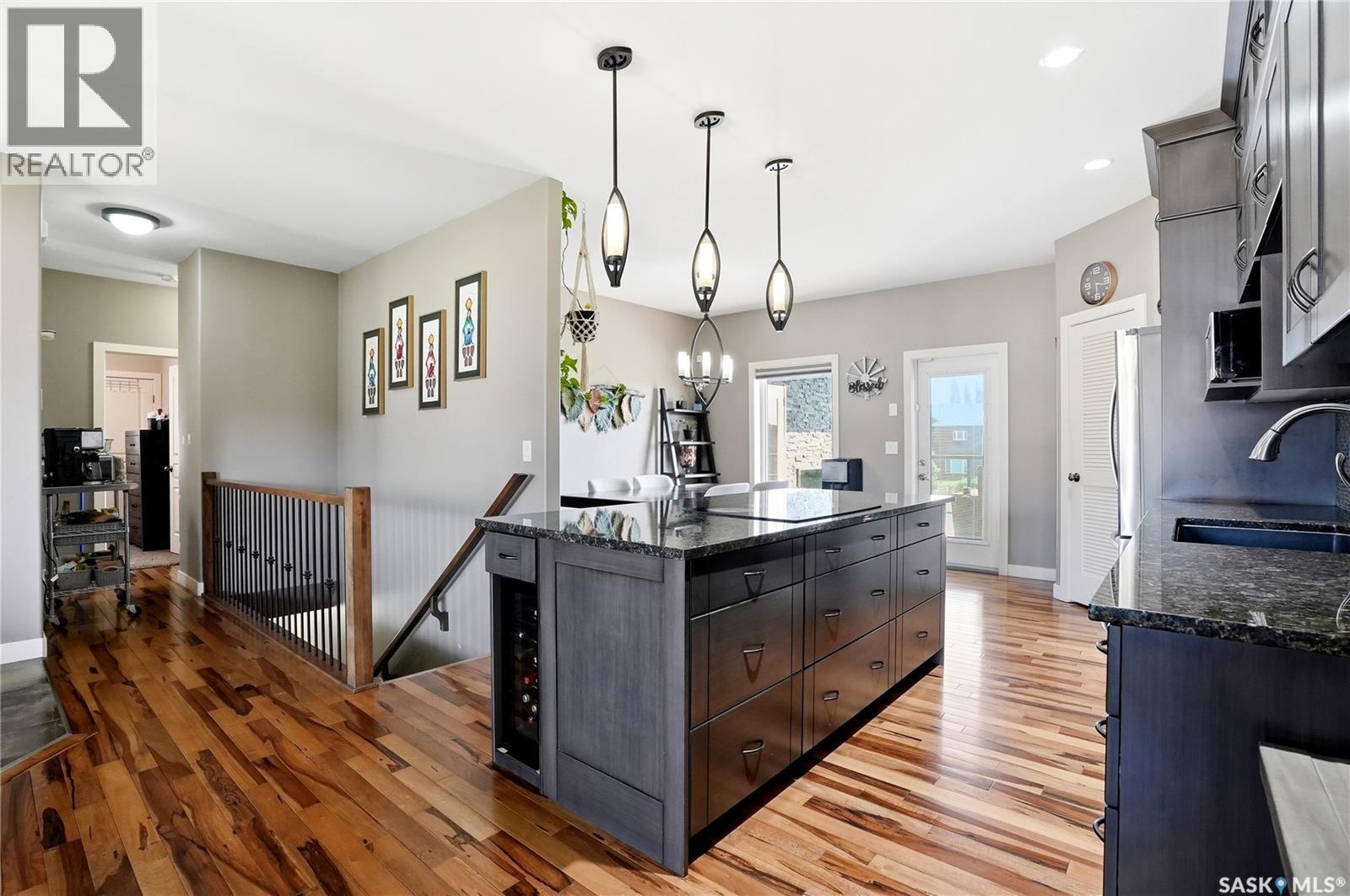 238 Greenfield Crescent, Saskatoon, SK