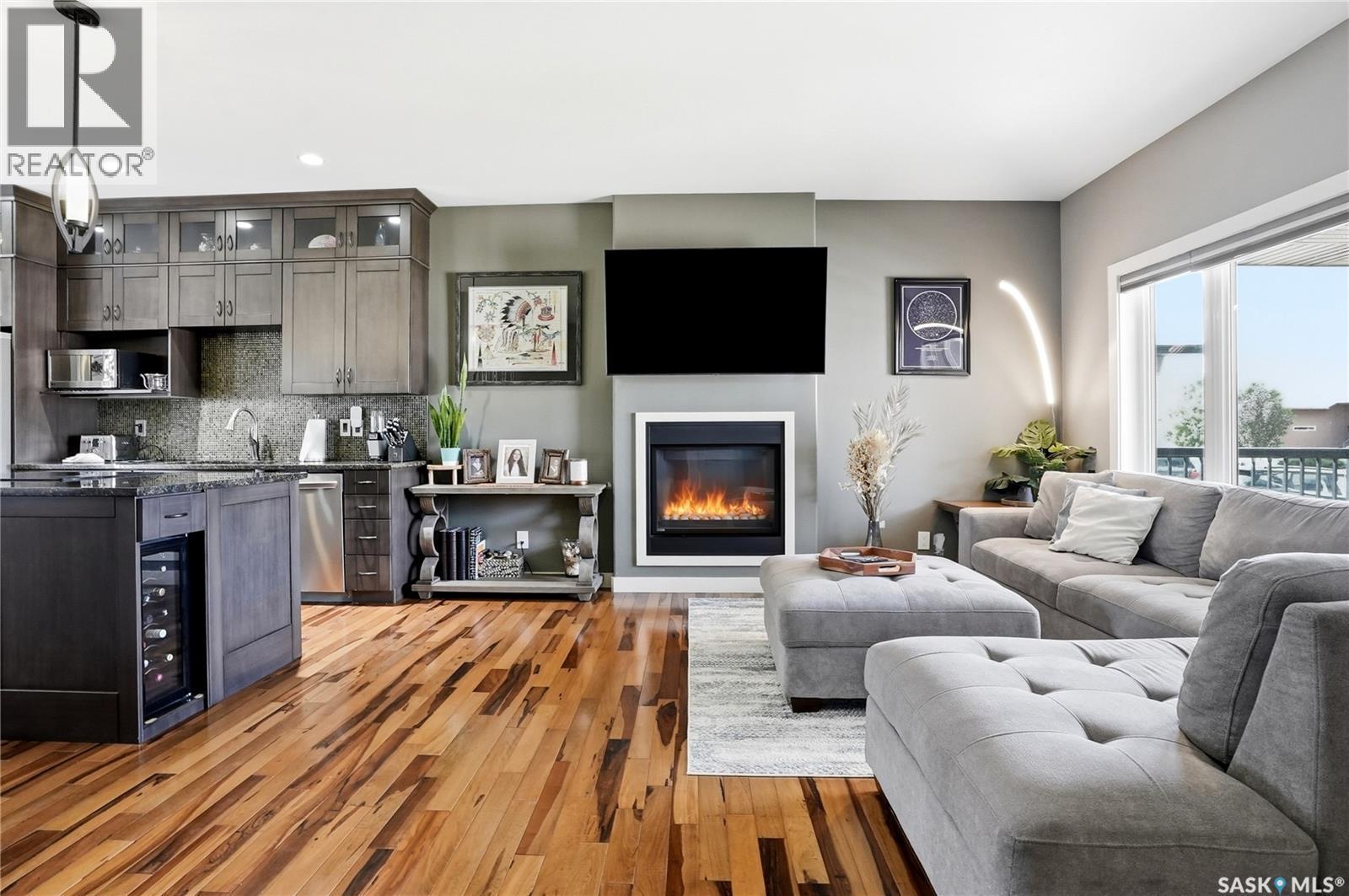 238 Greenfield Crescent, Saskatoon, SK