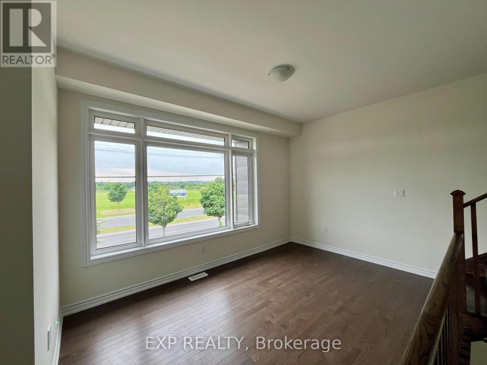 116 Blick Crescent, Aurora, ON