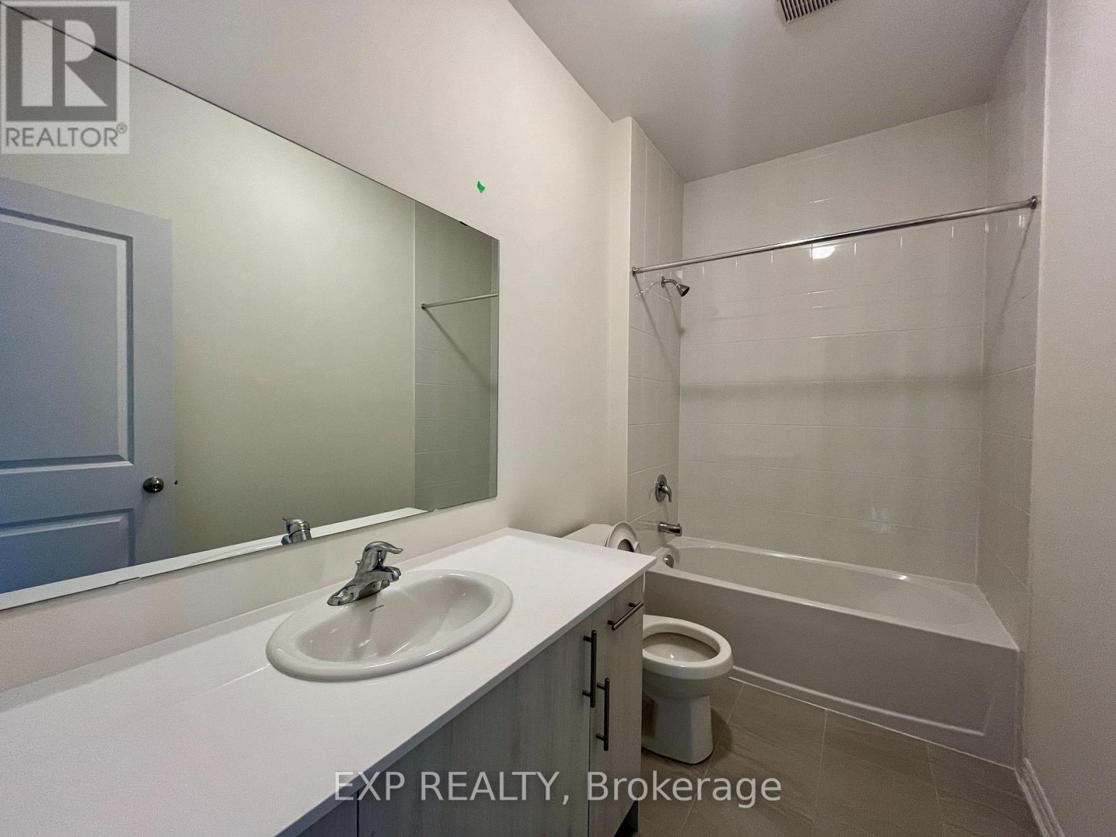 116 Blick Crescent, Aurora, ON